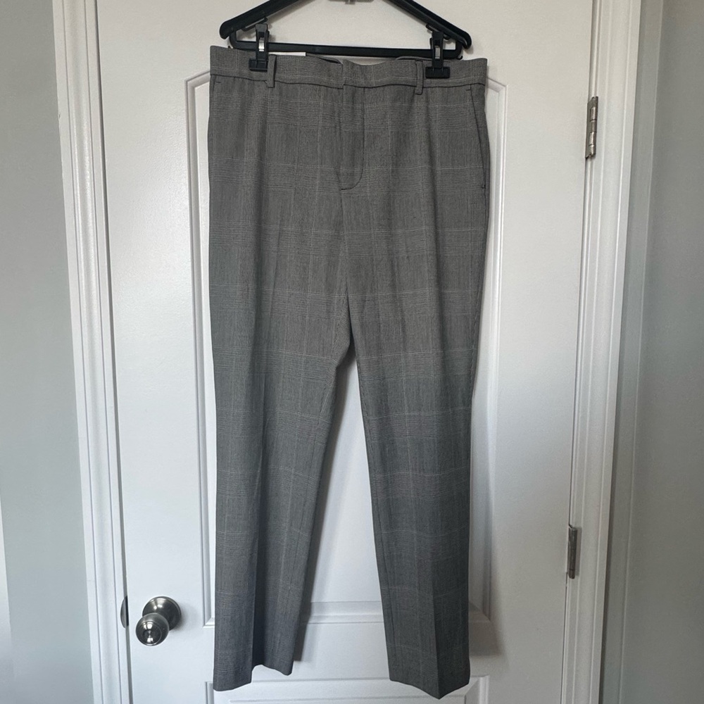 H&M Women’s Houndstooth Dress Pants